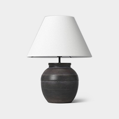 Bedside Lamp – A Convenient Way to Illuminate Your Nightstand